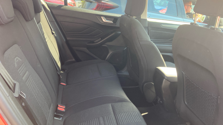 Ford Focus 1.0 EcoBoost 125 Active 5dr Petrol Hatchback